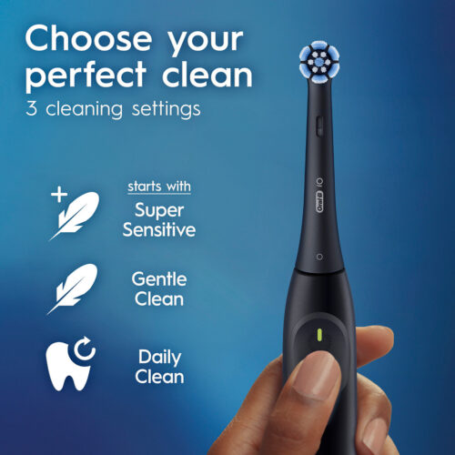 Oral-B Glow & Go Whitening Bundle, Black - Image 3